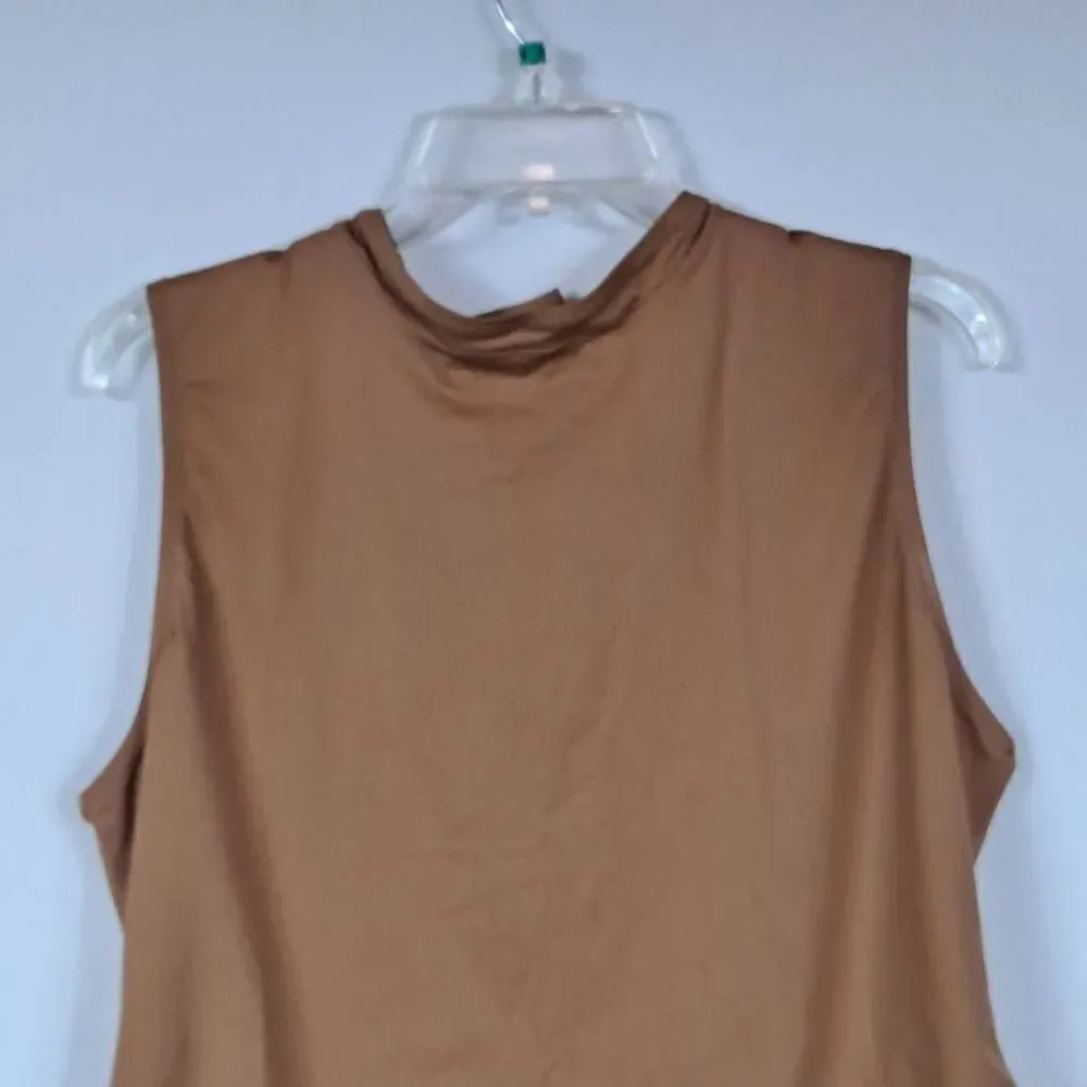 SKIMS‎ Swim mock neck cycle suit. NWT